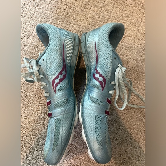 Saucony Vendetta XC/Track Spikes - Picture 2 of 13